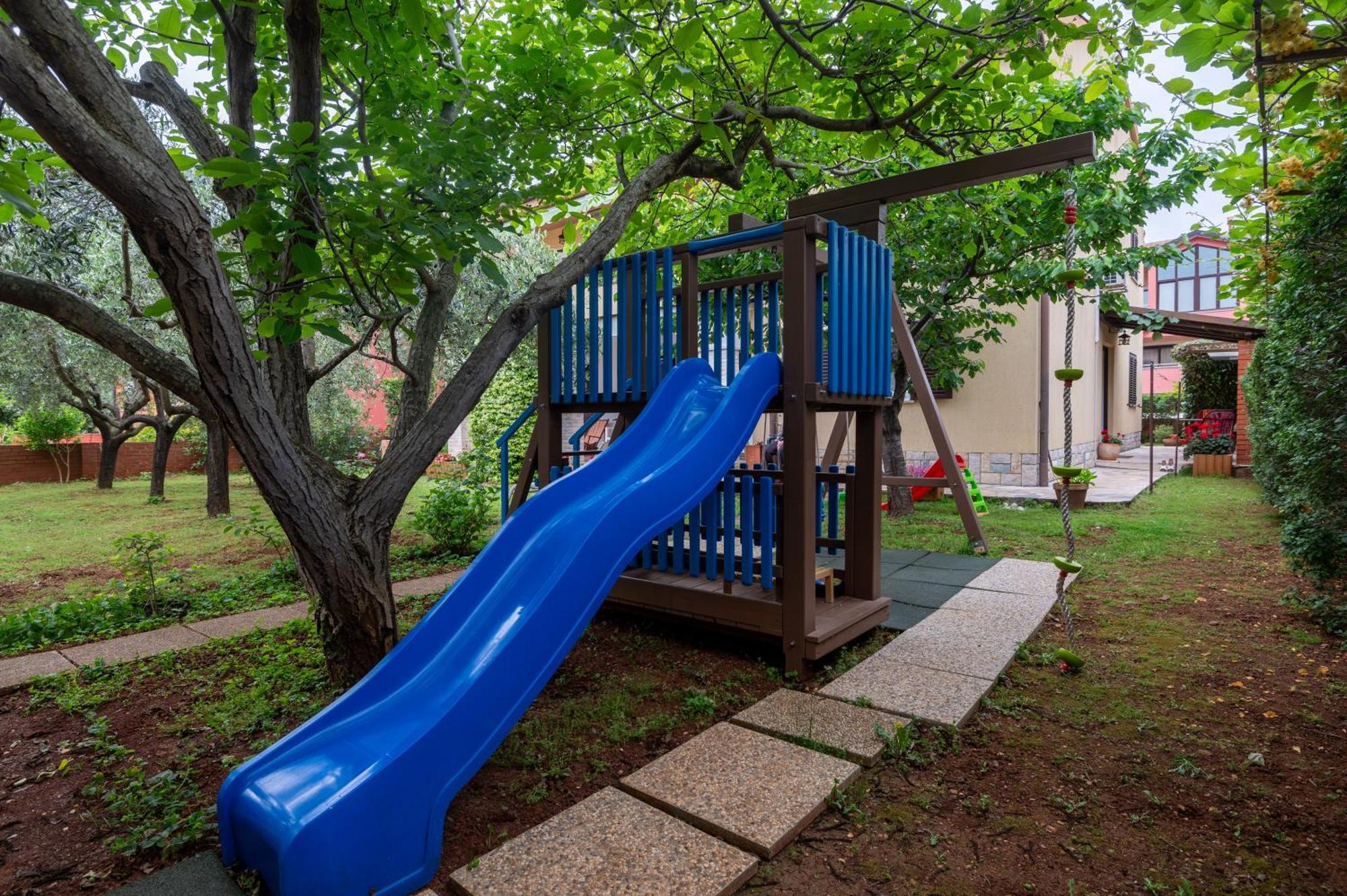 Apartments Mirella Novigrad Istria Kültér fotó