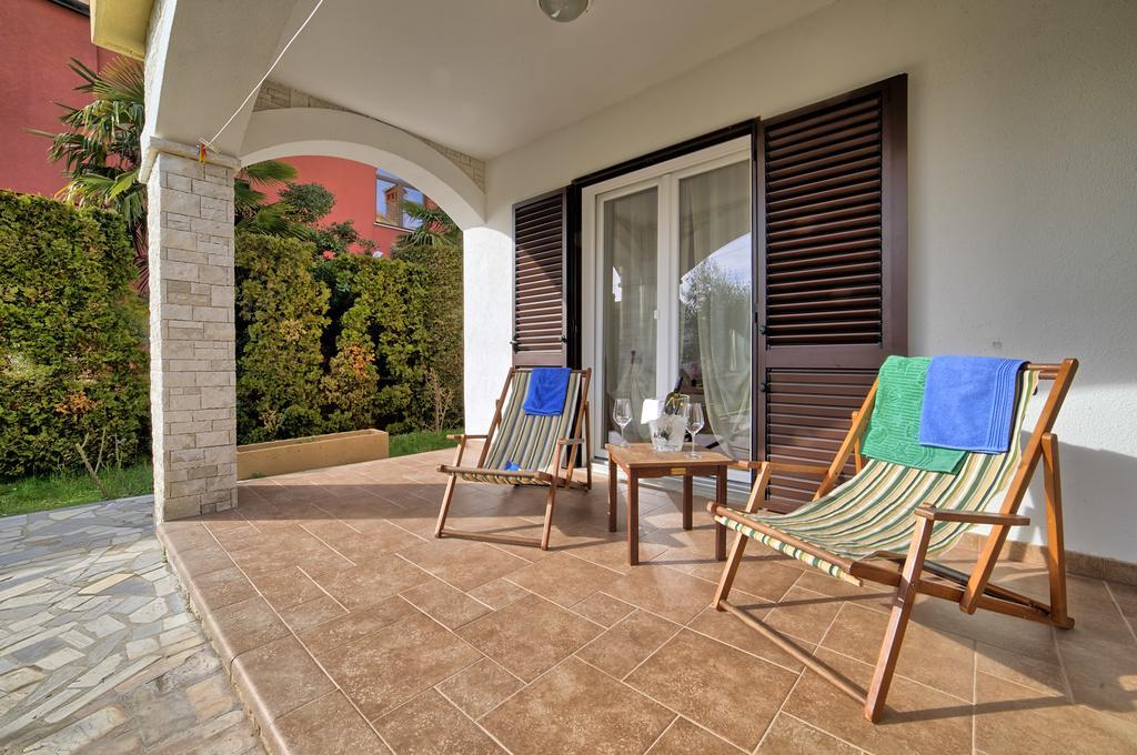 Apartments Mirella Novigrad Istria Kültér fotó