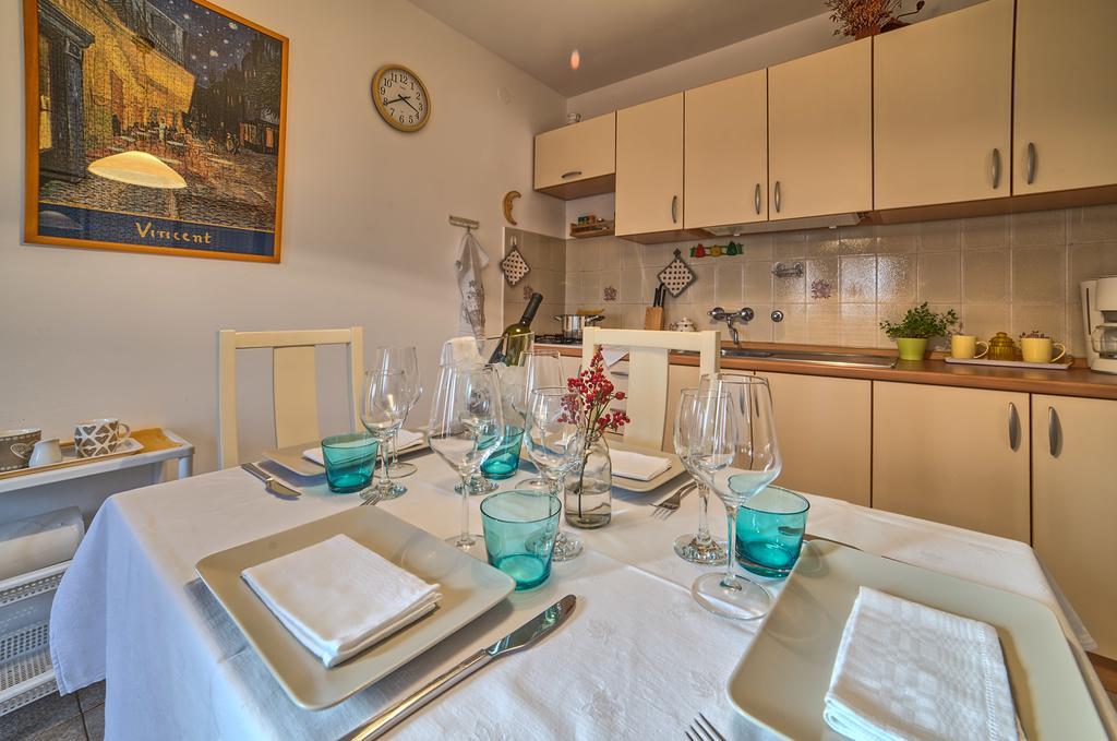 Apartments Mirella Novigrad Istria Kültér fotó